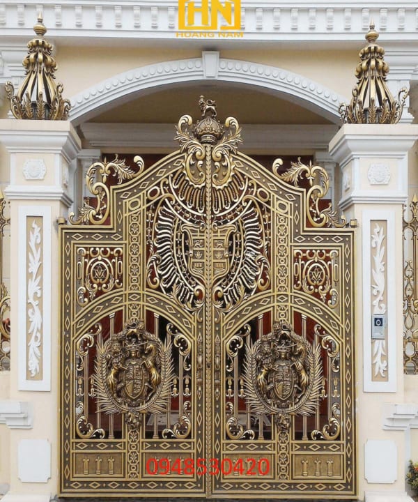 Cổng nhôm đúc Buckingham HN-C005