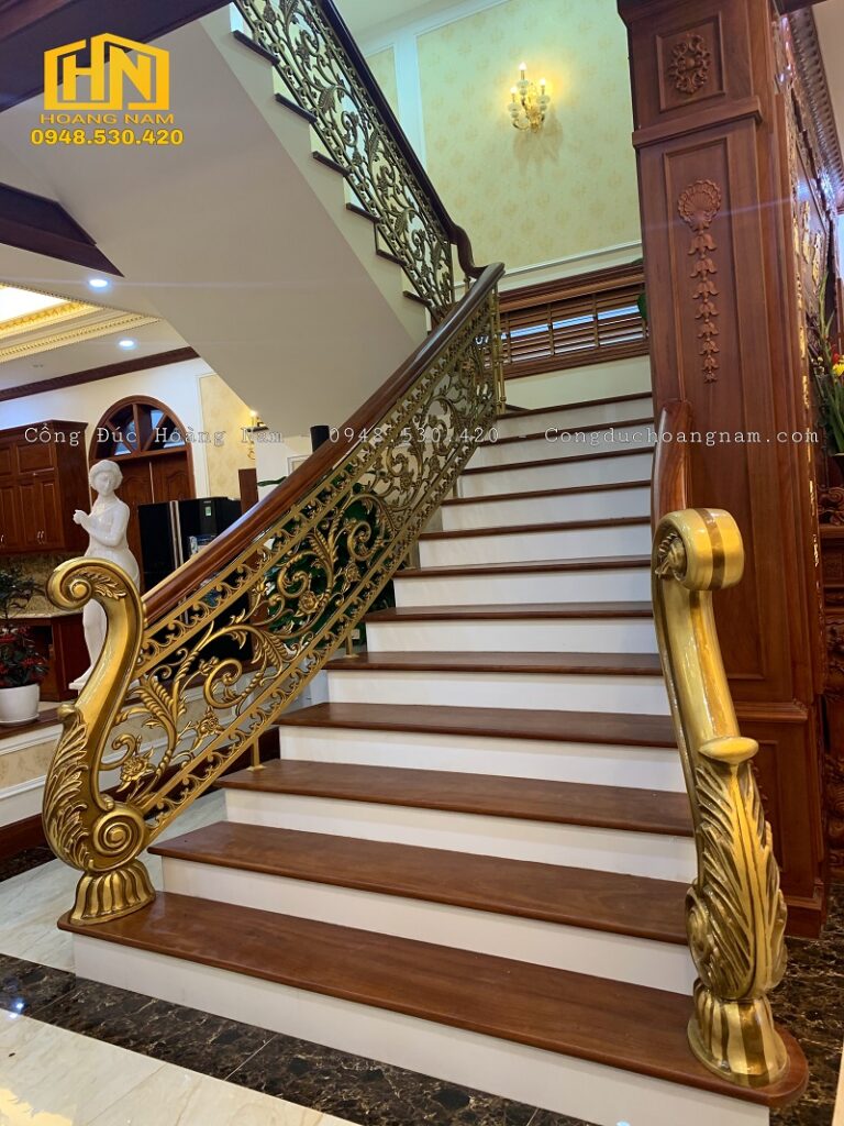 Mua cầu thang nhôm đúc tại Đà Nẵng ở đâu tốt