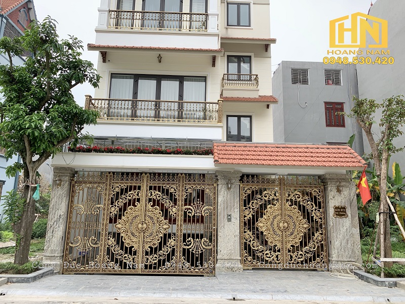 cong-hop-kim-nhom-duc-hoa-la cổng hợp kim nhôm đúc hoa lá tây