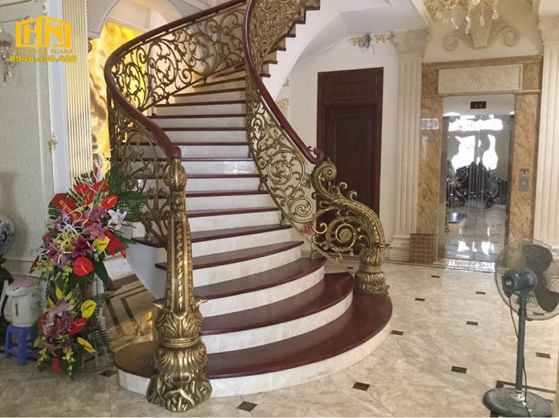 Mua lan can nhôm đúc tại Hà Nội