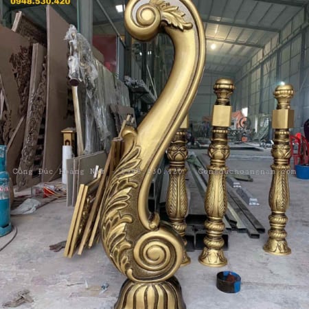 Trụ cầu thang nhôm đúc nghệ thuật HN-T01