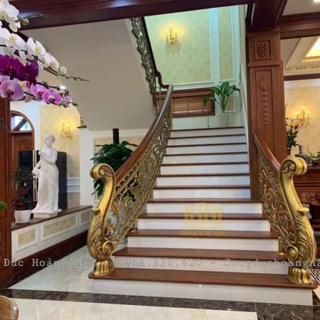 Cầu thang nhôm đúc HN-CT302