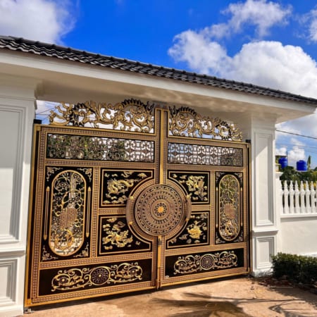 Cổng nhôm đúc mẫu Trống đồng 01