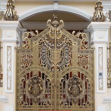 Cổng nhôm đúc Buckingham HN-C005