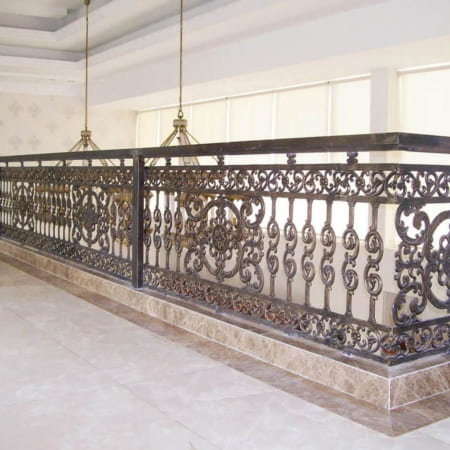 Cầu thang hợp kim nhôm đúc HN-010