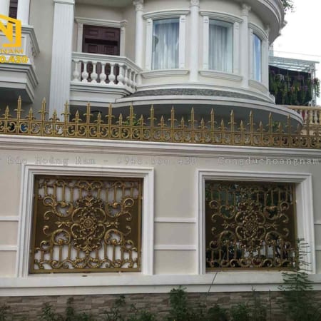 Hàng rào hợp kim nhôm đúc HN C203